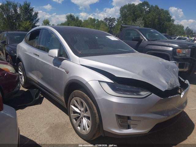 Aukcja sprzedaży 2016 Tesla Model X 60d/70d/75d/90d/p100d, vin: 5YJXCBE27GF005722, numer aukcji: 45559841
