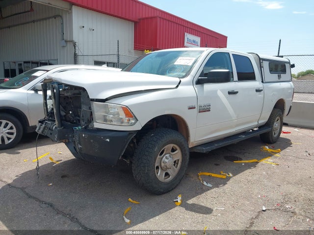 45559909 :رقم المزاد ، 3C6UR5CJ4JG287520 vin ، 2018 Ram 2500 Tradesman  4x4 6'4 Box مزاد بيع