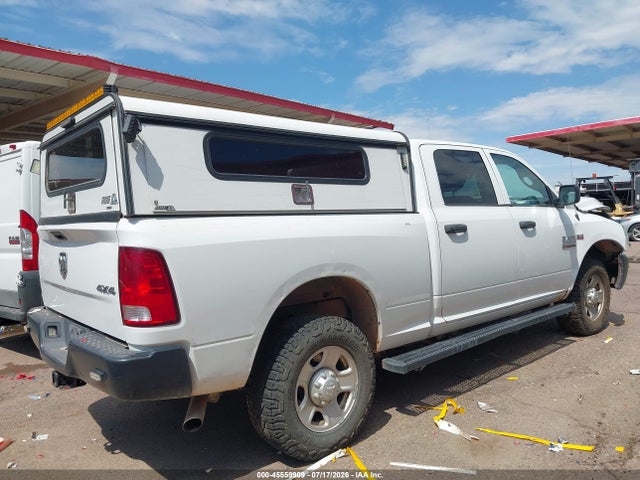 45559909 :رقم المزاد ، 3C6UR5CJ4JG287520 vin ، 2018 Ram 2500 Tradesman  4x4 6'4 Box مزاد بيع