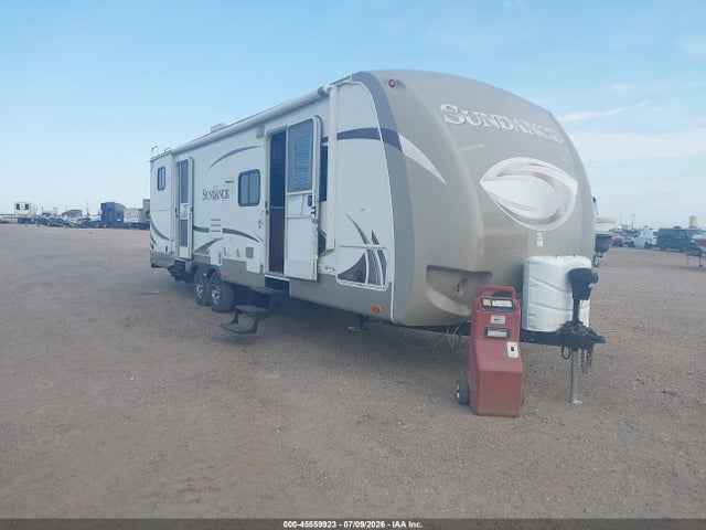 Продаж на аукціоні авто 2013 Heartland 35' Travel Trailer, vin: 5SFNB3423DE262470, номер лоту: 45559923