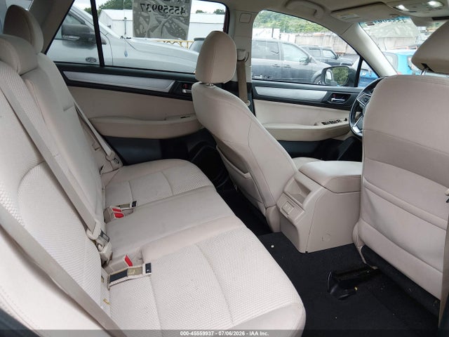 45559937 :رقم المزاد ، 4S4BSAFC7K3217231 vin ، 2019 Subaru Outback 2.5i Premium مزاد بيع