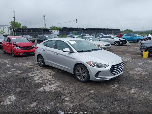 2018 5NPD84LF6JH234746 main image