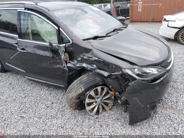 45559959 :رقم المزاد ، 2C4RC1BG6JR258822 vin ، 2018 Chrysler Pacifica Touring L مزاد بيع