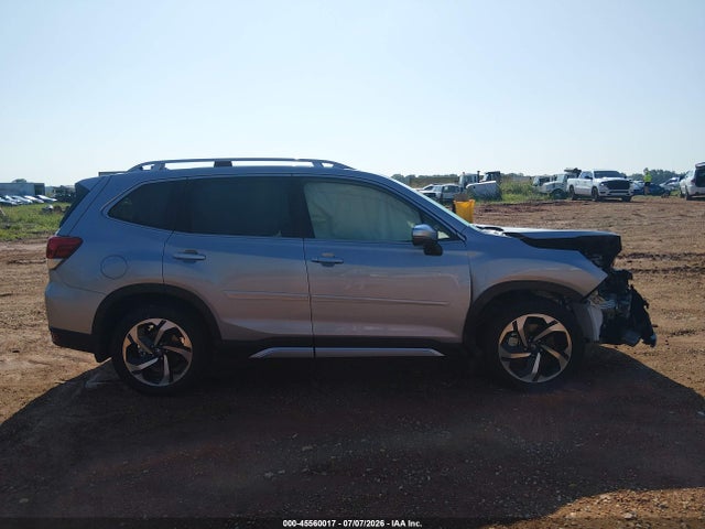 45560017 :رقم المزاد ، JF2SKARC5PH520889 vin ، 2023 Subaru Forester Touring مزاد بيع