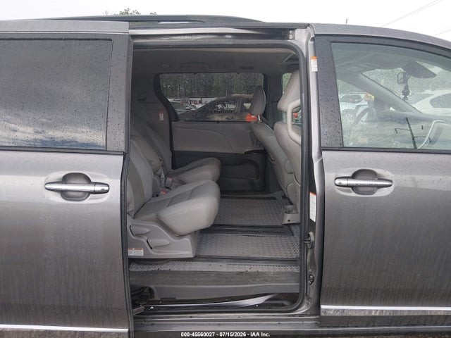 5TDYZ3DC4LS053770 Toyota SIENNA XLE