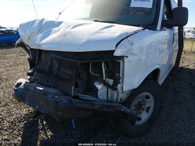 45560036 :رقم المزاد ، 1GCWGBFFXH1255953 vin ، 2017 Chevrolet Express 2500 1wt مزاد بيع