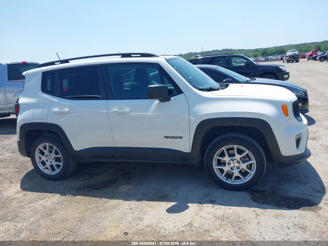 Продажа на аукционе авто 2022 Jeep Renegade Latitude 4x4, vin: ZACNJDB12NPN53702, номер лота: 45560041