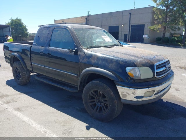 Auction sale of the 2001 Toyota Tundra Ltd V8, vin: 5TBBT48161S152117, lot number: 45560072
