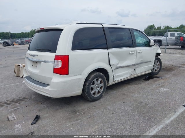2011 Chrysler Town & Country Touring მანქანა იყიდება აუქციონზე, vin: 2A4RR5DG0BR649107, აუქციონის ნომერი: 45560089