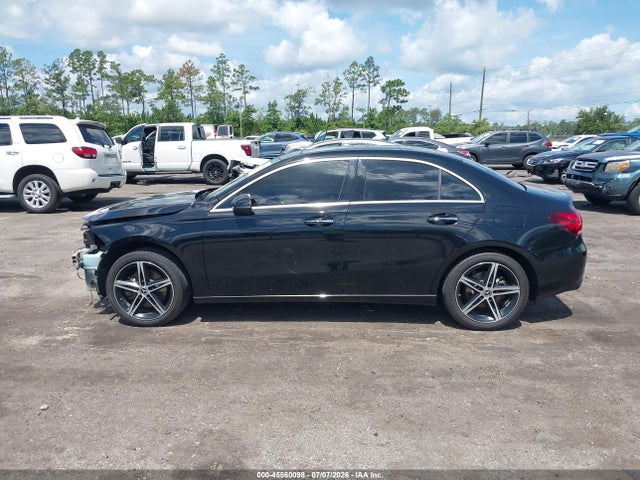 Aukcja sprzedaży 2019 Mercedes-benz A 220 4matic, vin: WDD3G4FB1KW024175, numer aukcji: 45560098