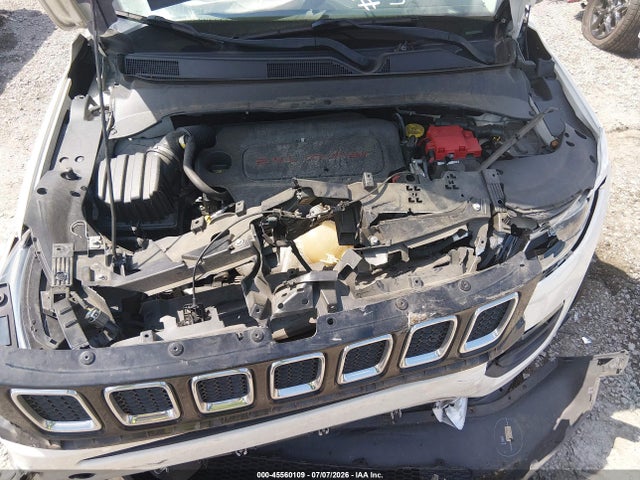 2019 Jeep Compass Latitude 4x4 მანქანა იყიდება აუქციონზე, vin: 3C4NJDBB1KT741823, აუქციონის ნომერი: 45560109