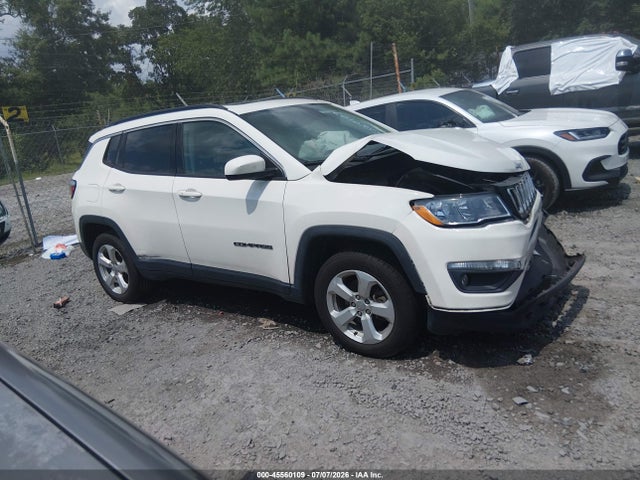 2019 Jeep Compass Latitude 4x4 მანქანა იყიდება აუქციონზე, vin: 3C4NJDBB1KT741823, აუქციონის ნომერი: 45560109