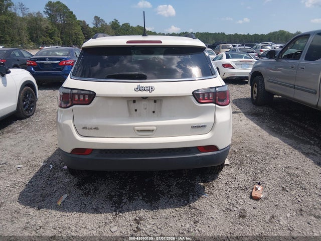 2019 Jeep Compass Latitude 4x4 მანქანა იყიდება აუქციონზე, vin: 3C4NJDBB1KT741823, აუქციონის ნომერი: 45560109