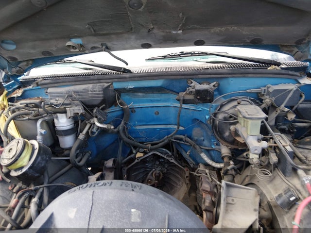 Продаж на аукціоні авто 1992 Chevrolet Gmt-400 K1500, vin: 2GCEK19KXN1248522, номер лоту: 45560126