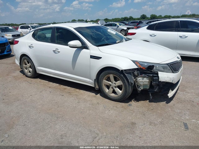 Auction sale of the 2015 Kia Optima Lx, vin: KNAGM4A7XF5580808, lot number: 45560129