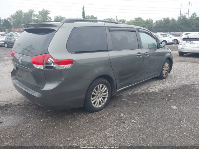 Продажа на аукционе авто 2011 Toyota Sienna Xle V6, vin: 5TDYK3DC4BS058275, номер лота: 45560148