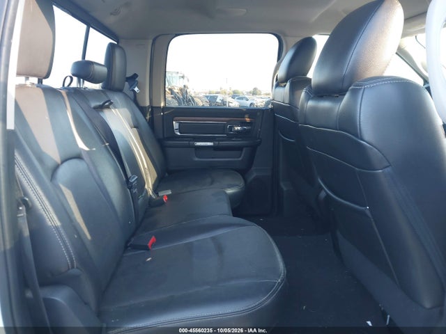 45560235 :رقم المزاد ، 1C6RR7NM3GS326334 vin ، 2016 Ram 1500 Laramie مزاد بيع