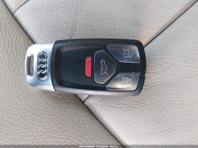 Продажа на аукционе авто 2017 Audi A4 Premium, vin: WAUGNAF40HN057147, номер лота: 45560255