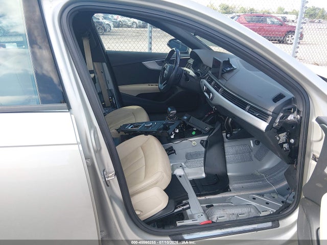 Продажа на аукционе авто 2017 Audi A4 Premium, vin: WAUGNAF40HN057147, номер лота: 45560255