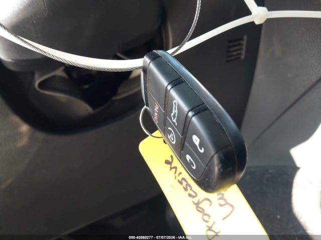 45560277 :رقم المزاد ، 2C3CCAEG6KH686502 vin ، 2019 Chrysler 300 Limited مزاد بيع