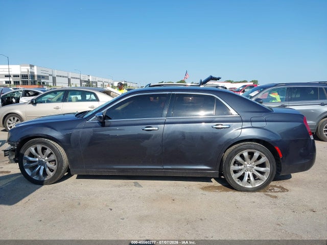 45560277 :رقم المزاد ، 2C3CCAEG6KH686502 vin ، 2019 Chrysler 300 Limited مزاد بيع