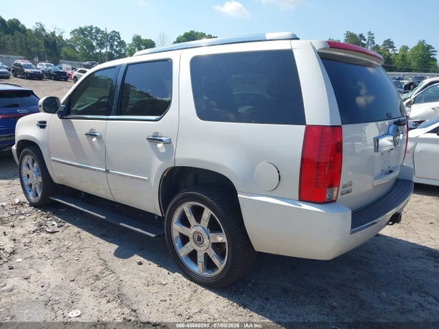 Продажа на аукционе авто 2010 Cadillac Escalade Luxury, vin: 1GYUKBEF2AR270536, номер лота: 45560280