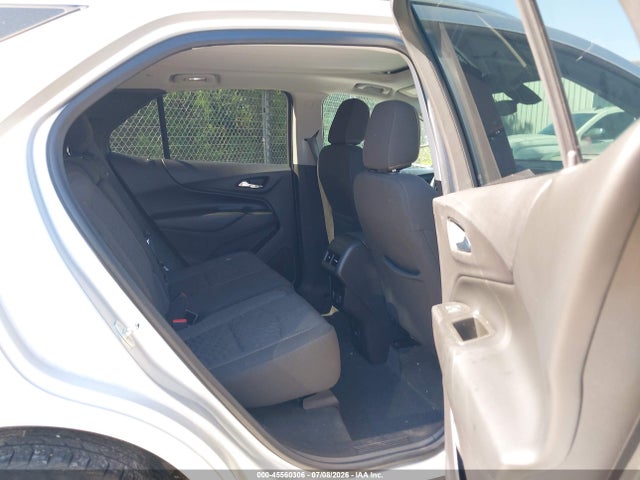 Chevrolet EQUINOX LT 2018 3GNAXUEU2JS622717 Image 8