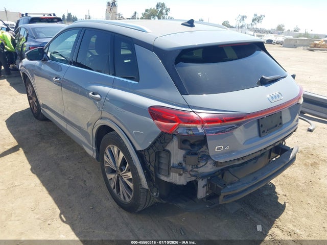 45560316 :رقم المزاد ، WA1BCBFZ3PP005917 vin ، 2023 Audi Q4 E-tron Premium Plus 40 Rwd مزاد بيع