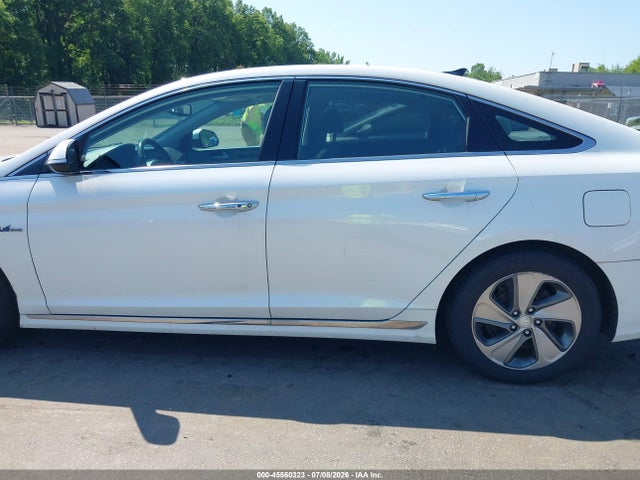 2017 Hyundai Sonata Hybrid Limited მანქანა იყიდება აუქციონზე, vin: KMHE34L1XHA056117, აუქციონის ნომერი: 45560323