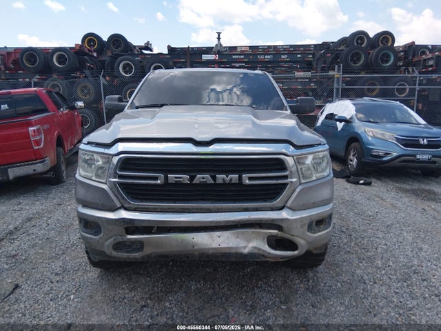 45560344 :رقم المزاد ، 1C6RREFG5NN335819 vin ، 2022 Ram 1500 Big Horn  4x2 5'7 Box مزاد بيع