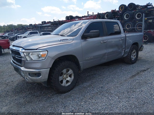 45560344 :رقم المزاد ، 1C6RREFG5NN335819 vin ، 2022 Ram 1500 Big Horn  4x2 5'7 Box مزاد بيع