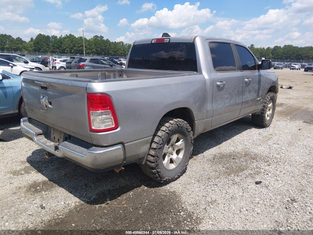 45560344 :رقم المزاد ، 1C6RREFG5NN335819 vin ، 2022 Ram 1500 Big Horn  4x2 5'7 Box مزاد بيع