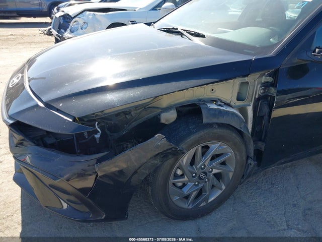 KMHLM4DGXRU731746 Hyundai ELANTRA SEL
