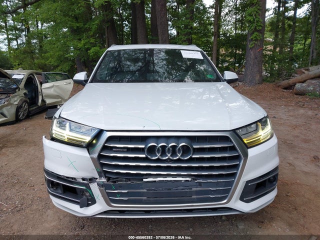 Продажа на аукционе авто 2018 Audi Q7 3.0t Premium, vin: WA1VAAF76JD038575, номер лота: 45560392