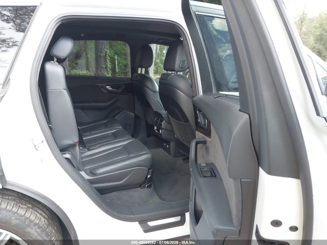 Продажа на аукционе авто 2018 Audi Q7 3.0t Premium, vin: WA1VAAF76JD038575, номер лота: 45560392