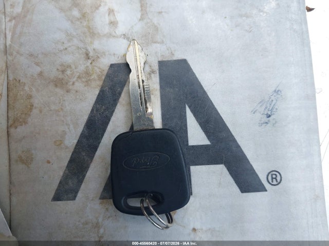 Продаж на аукціоні авто 2000 Ford F-150 Lariat/xl/xlt, vin: 1FTRX08L7YKA36219, номер лоту: 45560420