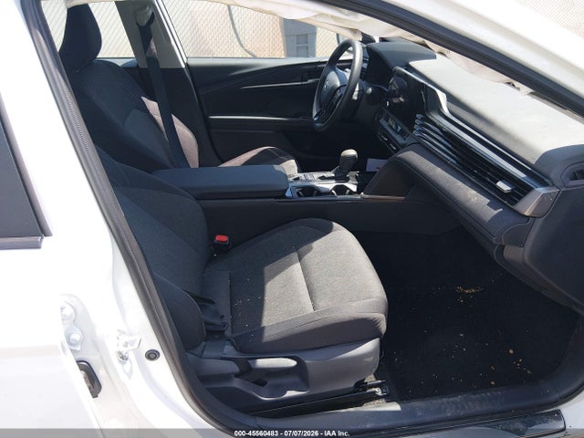 Toyota CAMRY LE 2026 4T1DAACK7TU292398 Image 5
