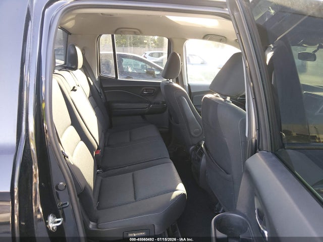 Honda Ridgeline Sport 2017 5FPYK3F11HB007641 Image 8