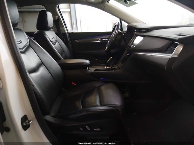 2019 Cadillac Xt5 Premium Luxury მანქანა იყიდება აუქციონზე, vin: 1GYKNERS9KZ198761, აუქციონის ნომერი: 45560493