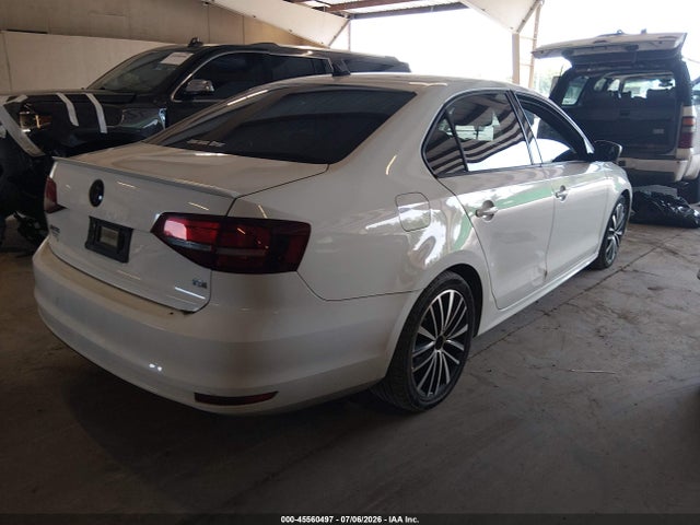 45560497 :رقم المزاد ، 3VWD17AJ3HM387633 vin ، 2017 Volkswagen Jetta 1.8t Sport مزاد بيع