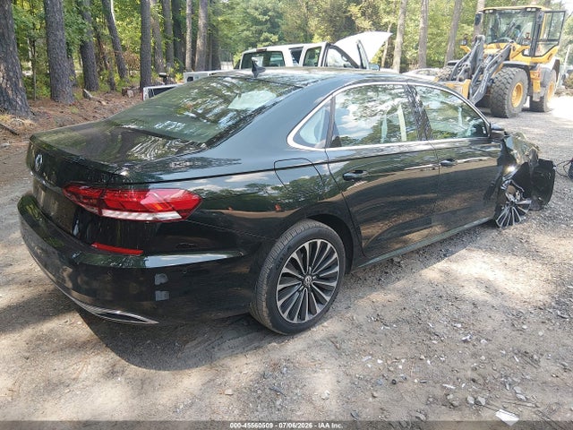 Продаж на аукціоні авто 2022 Volkswagen Passat 2.0t Limited Edition, vin: 1VWBA7A33NC005395, номер лоту: 45560509