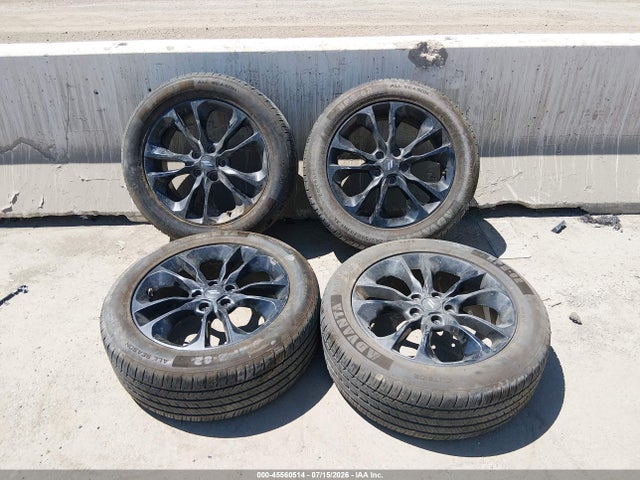 1GTP8DED7LZ305151 GMC Sierra 1500 2wd Short Box Slt