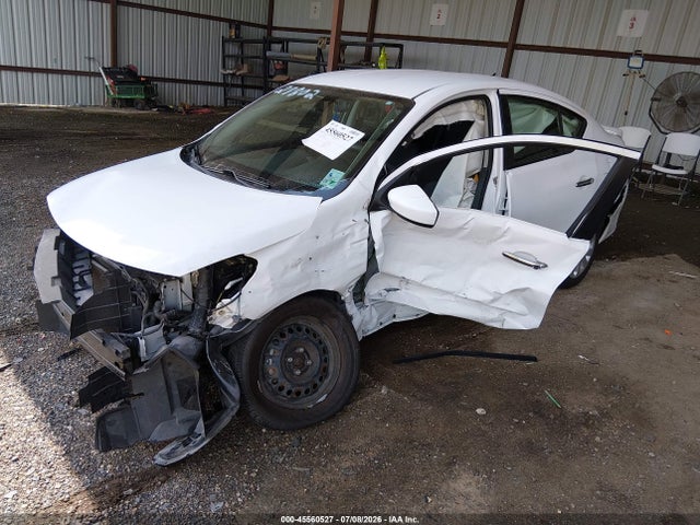 3N1CN7APXHK459885 Nissan Versa 1.6 Sv