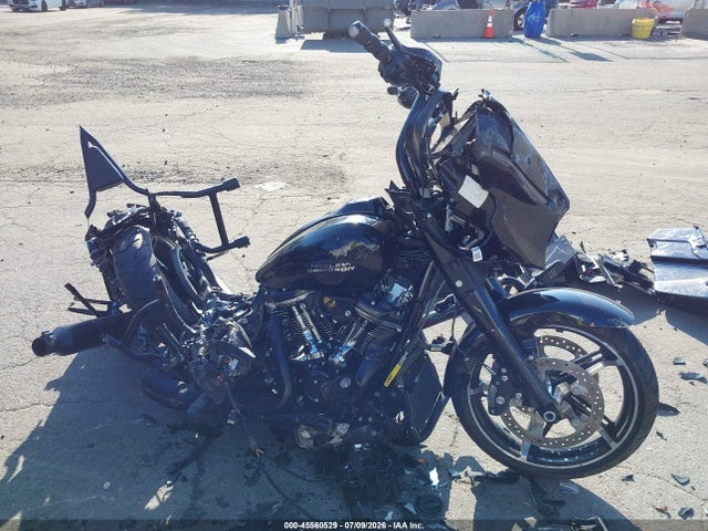 Harley-Davidson FLHX 2025 1HD1KB717SB620391 Image 8
