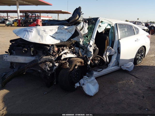 Nissan Altima 2.5 S 2015 1N4AL3AP0FC477498 Image 2