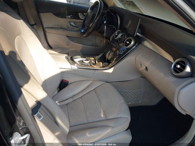 Продаж на аукціоні авто 2016 Mercedes-benz C 300 Luxury 4matic, vin: 55SWF4KB0GU129770, номер лоту: 45560562