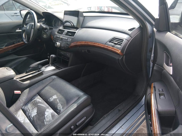 Auction sale of the 2011 Honda Accord 2.4 Ex-l, vin: 1HGCP2F85BA113040, lot number: 45560615