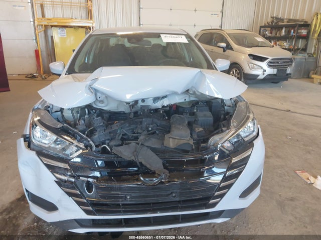 2024 Nissan Versa 1.6 Sv მანქანა იყიდება აუქციონზე, vin: 3N1CN8EV2RL841449, აუქციონის ნომერი: 45560651