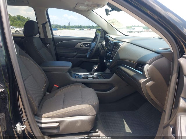 Продажа на аукционе авто 2021 Chevrolet Traverse Fwd Ls, vin: 1GNERFKW1MJ139125, номер лота: 45560666
