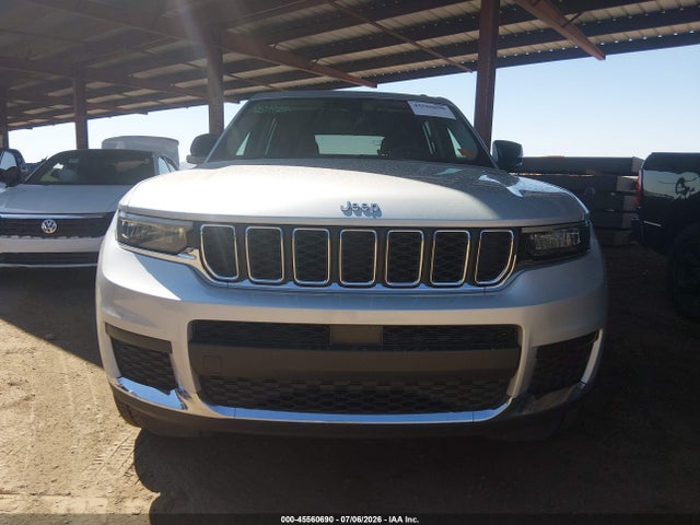 1C4RJJAG1P8901895 Jeep Grand Cherokee L Laredo 4x2